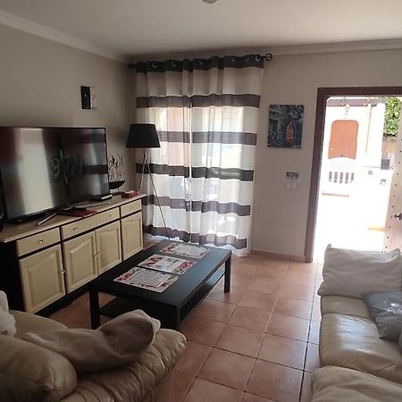 Casa Donn - El Sultan 63 - Luxury 3 Bed Villa With Fast Fibre Internet Corralejo Exterior photo